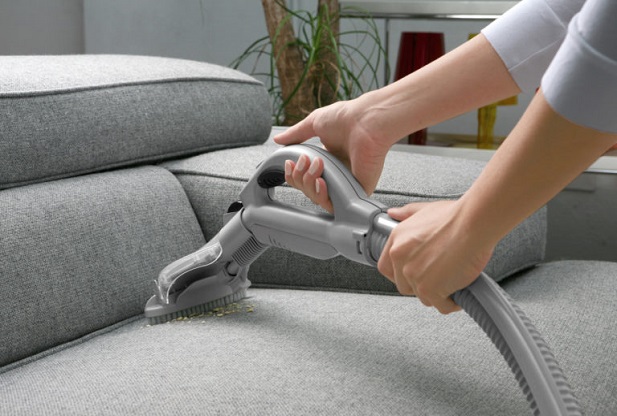 Sofa-Cleaning